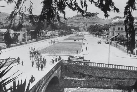 Avenida Solano